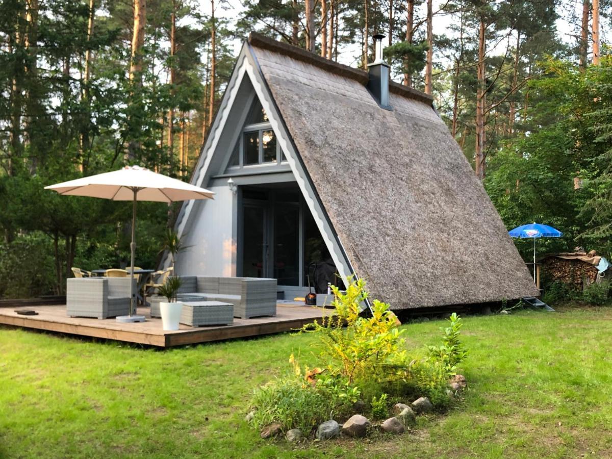 Ferienhaus Reetdach 1300Qm Privatgrundstueck Bootssteg Sauna Templin Luebbesee Uckermark Erholung Pur Seenplatte Petersdorf  Exterior foto